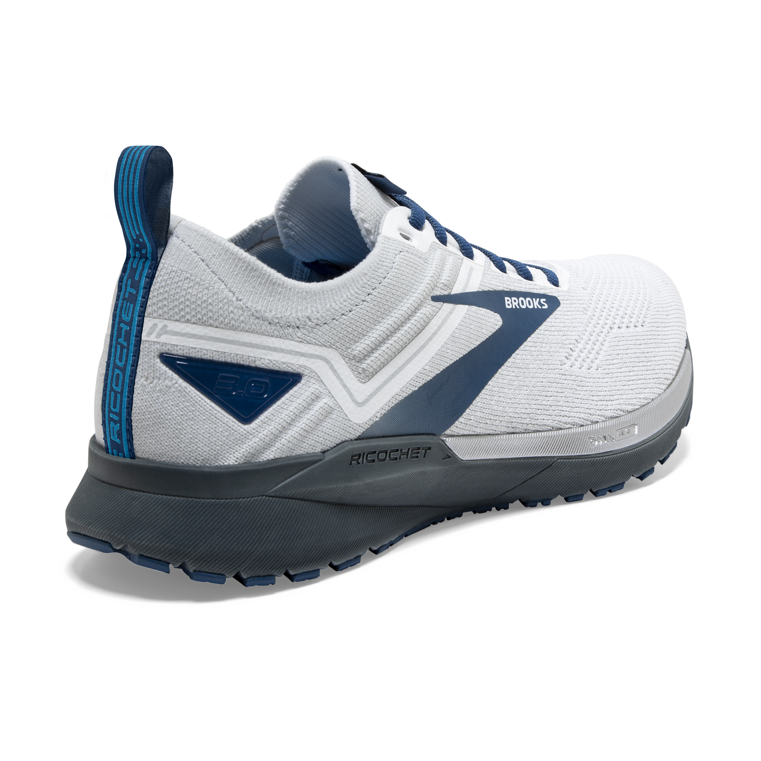 brooks men ricochet