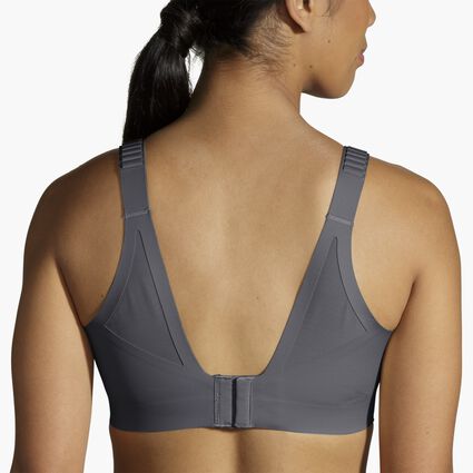 Model (back) view of Brooks Scoopback 2.0 Sports Bra for dames