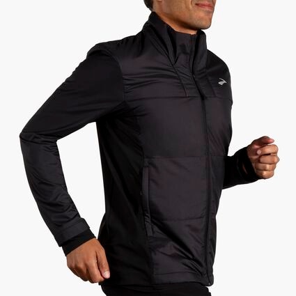 Vista angolo di movimento (tapis roulant) di Brooks Shield Hybrid Jacket 3.0 da uomo