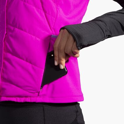 Detail view 1 of Shield Hybrid Vest for women