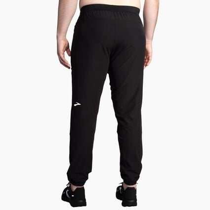 Vue (arrière) du modèle de Brooks Run Within Jogger pour hommes