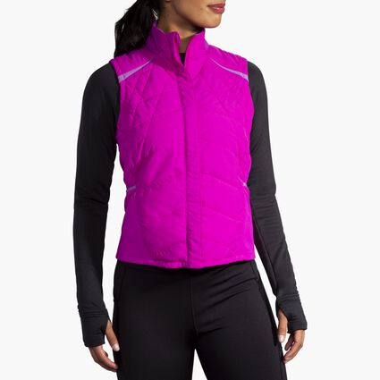 Model (front) view of Brooks Shield Hybrid Vest for women