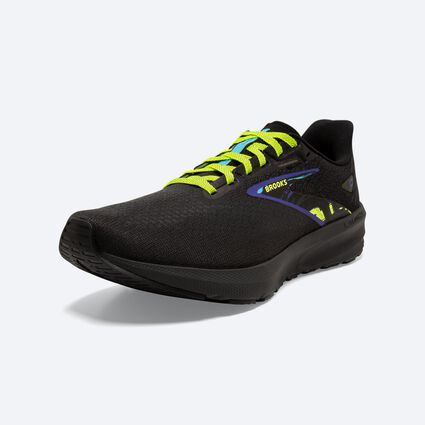 Opposite Mudguard and Toe view of Brooks Launch 10 for men