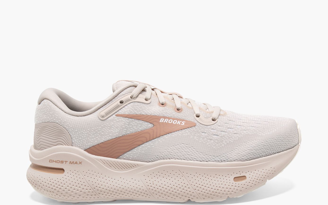 Hotel Kalinga Brooks Revel Vs Ghost 12 Brooks Most Cushioned