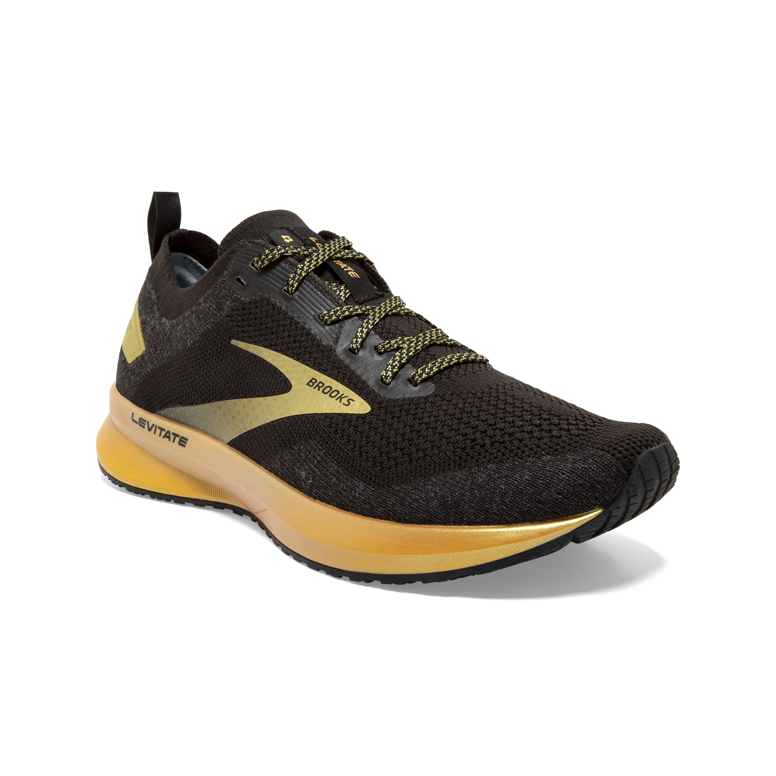 brooks levitate size 8