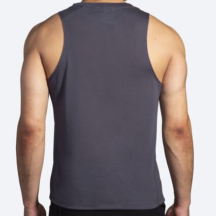 Model (back) view of Brooks Distance Tank 3.0 for men