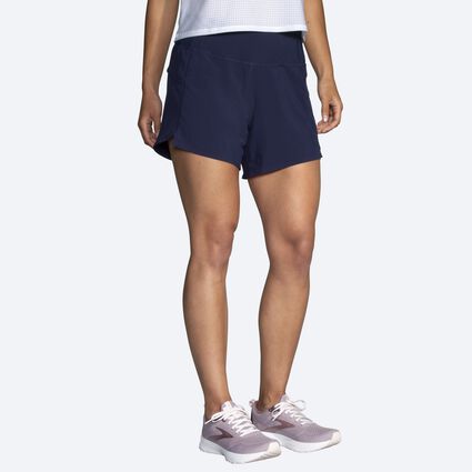 Model angle (relaxed) view of Brooks Chaser 5" Short for women