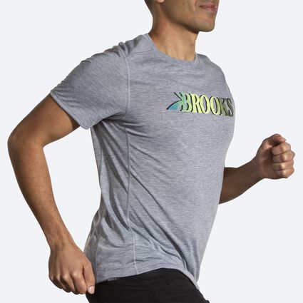Movement angle (treadmill) view of Brooks Distance Short Sleeve 3.0 for men