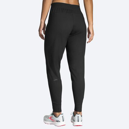 Model (back) view of Brooks Momentum Thermal Pant for women