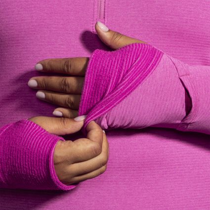 Brooks Notch Thermal Hoodie 2.0 für Damen – Detailansicht 2