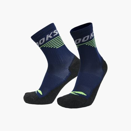 Vue couchée (avant) de Brooks High Point Crew pour unisexe