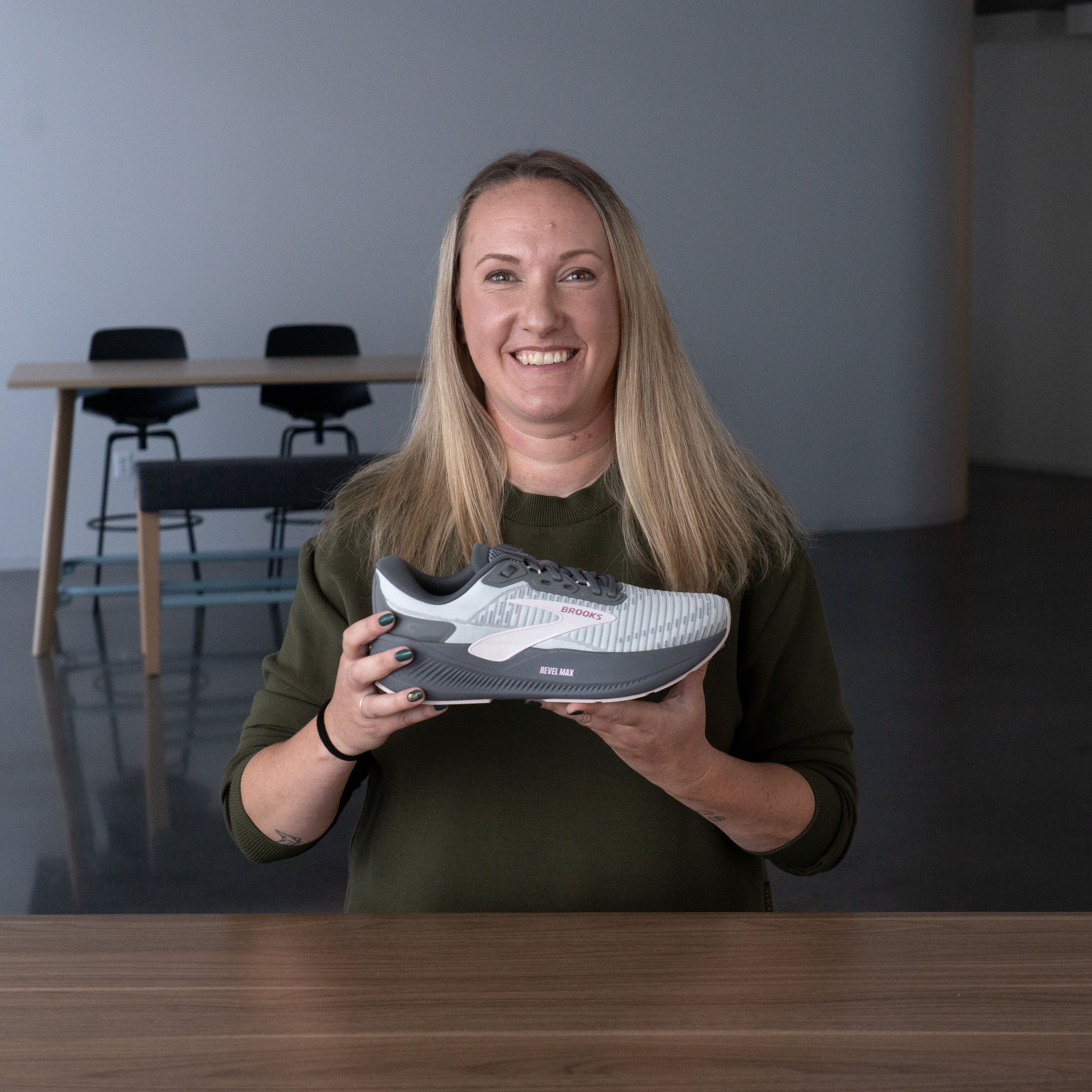 Women's Revel Max | Brooks Running