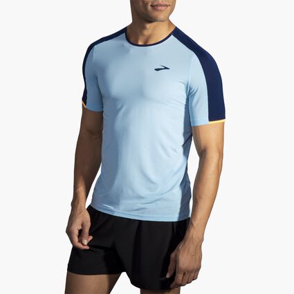 Model angle (relaxed) view of Brooks Atmosphere Short Sleeve for men
