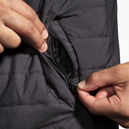 Vue du détail 1 de Brooks Shield Hybrid Jacket 2.0 pour hommes