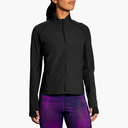 Model (front) view of Brooks Fusion Hybrid Jacket for women