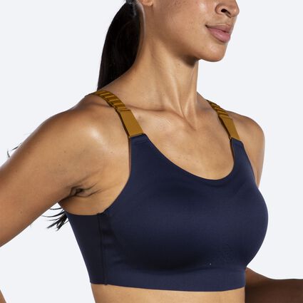 Movement angle (treadmill) view of Brooks Scoopback 2.0 Sports Bra for women