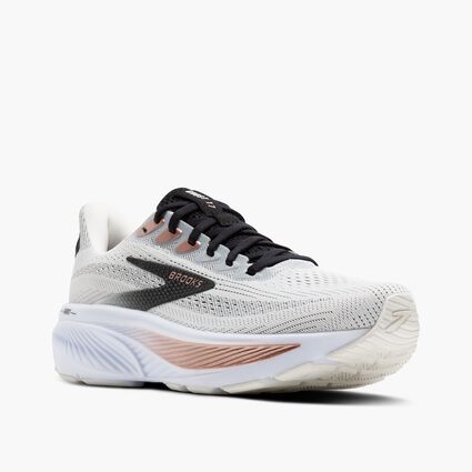 Mudguard and Toe view of Brooks Ghost 17 for women