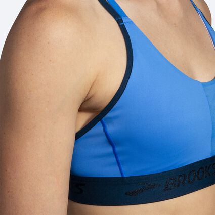 Detail view 2 of Plunge 2.0 Sports Bra for women