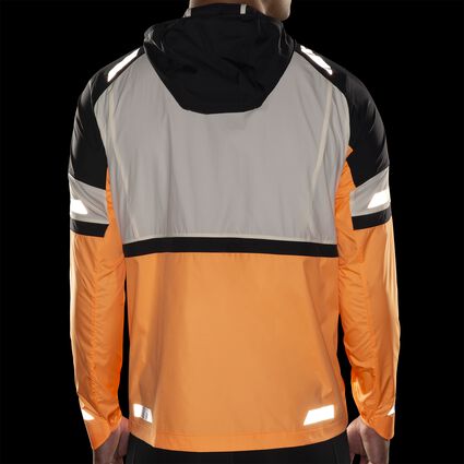 Dettaglio 2 vista di Brooks Run Visible Jacket 2.0 da uomo