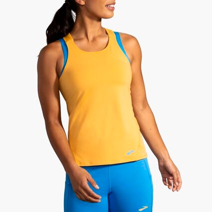 Model angle (relaxed) view of Brooks Pick-Up Tank for women