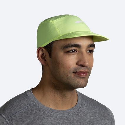 Brooks Lightweight Packable Hat Lt. Lime