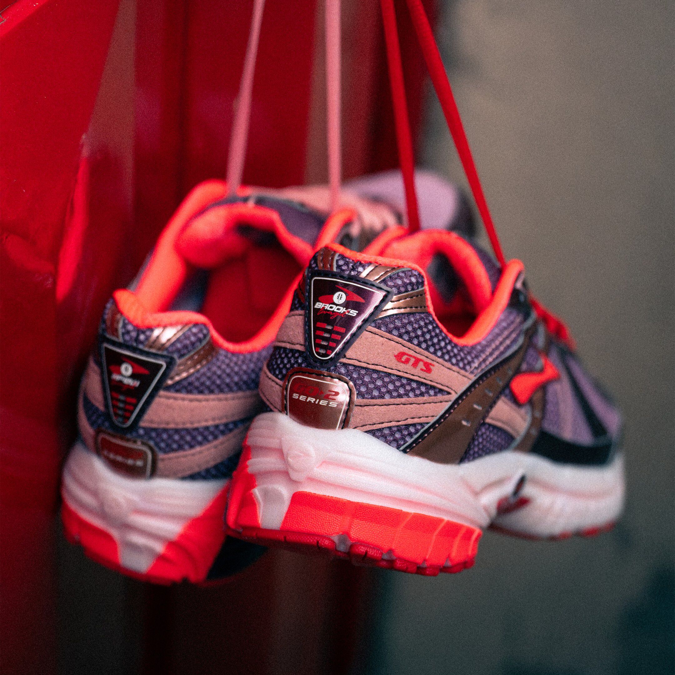 Open AFEW x Adrenaline GTS 10 image number 5 inside the gallery
