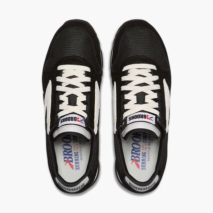 Top-down view of Brooks Chariot for women