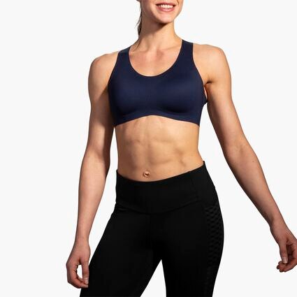 Model angle (relaxed) view of Brooks Dare Crossback Run Bra for null
