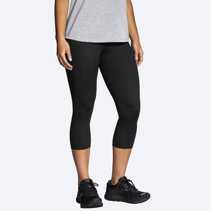 Model angle (relaxed) view of Brooks Greenlight Essential Capri for women