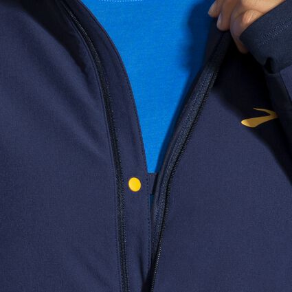 Vista del detalle 4 de Brooks Fusion Hybrid Jacket para mujer