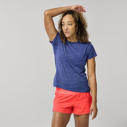 Brooks Luxe Short Sleeve für Damen – Model-Ansicht (von vorne)