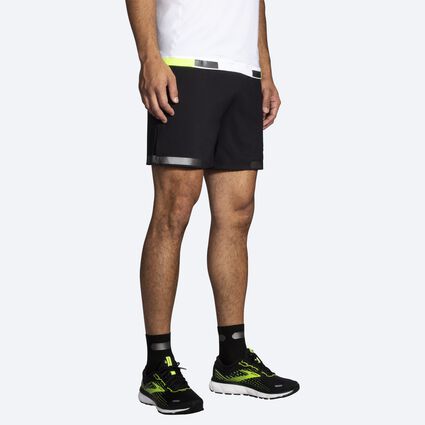 Model angle (relaxed) view of Brooks Carbonite 7" 2-in-1 Short for men