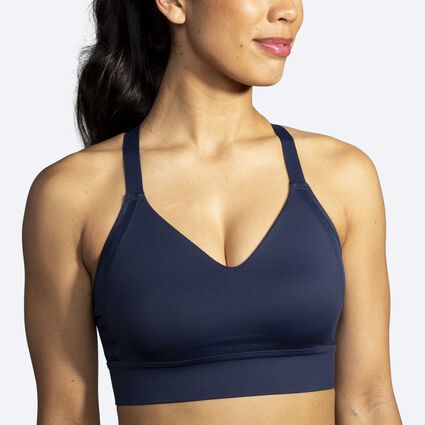 Model (front) view of Brooks Drive Interlace Run Bra for women