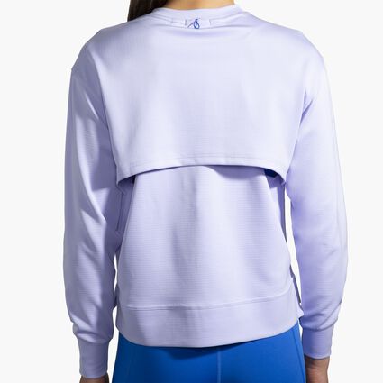 Vista del modelo (trasera) Brooks Run Within Sweatshirt para mujer