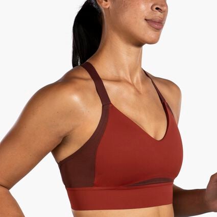 Movement angle (treadmill) view of Brooks Interlace Sports Bra for dames