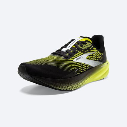 Opposite Mudguard and Toe view of Brooks Hyperion Max for men