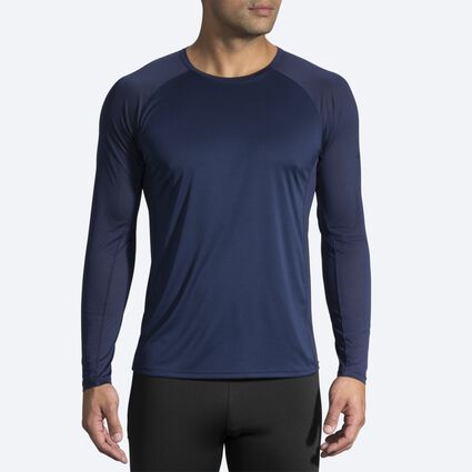 Model (front) view of Brooks Stealth Long Sleeve for men