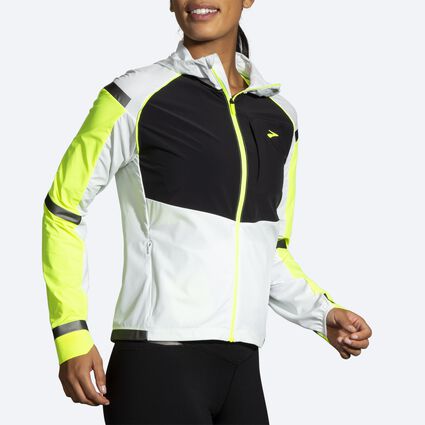 Model angle (relaxed) view of Brooks Carbonite Jacket for women
