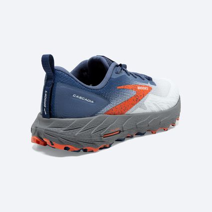 Heel and Counter view of Brooks Cascadia 17 for men