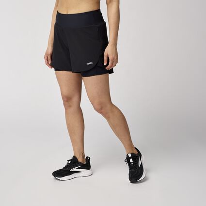 Model (front) view of Brooks Chaser 5" 2-in-1 Short 2.0 for women
