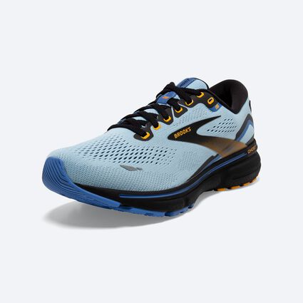 Opposite Mudguard and Toe view of Brooks Ghost 15 for women