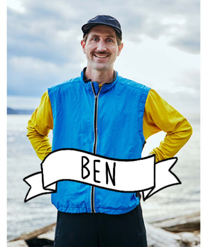 Ben souriant à la caméra