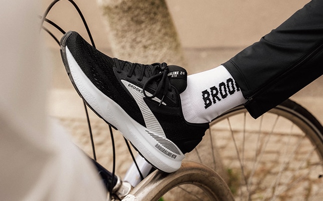 How to treat a sprained ankle