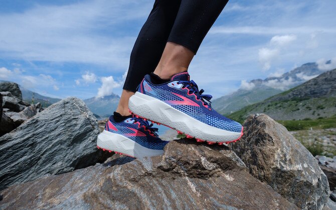 Trail Running Shoes vs. Hiking Shoes 