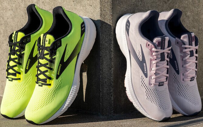 Deux paires de Launch 8s