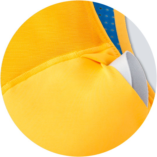 Envelope pockets for removable cups