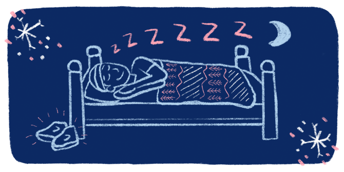 Une illustration de style craie d’un coureur souriant alors qu’il dort dans un lit avec des chaussures de course sur le sol prêtes pour la course du matin. 