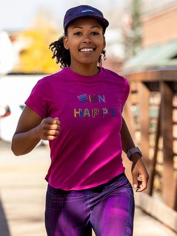 SMALL NEW Women's 2014 WASHINGTON DC Marathon BLACK BROOKS Running Jog Shirt 