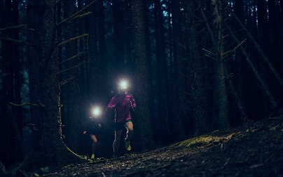 brooks trail runners