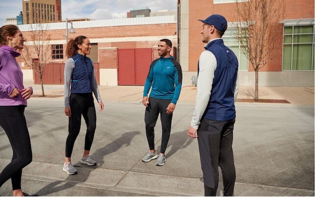 People gathering before a run.
